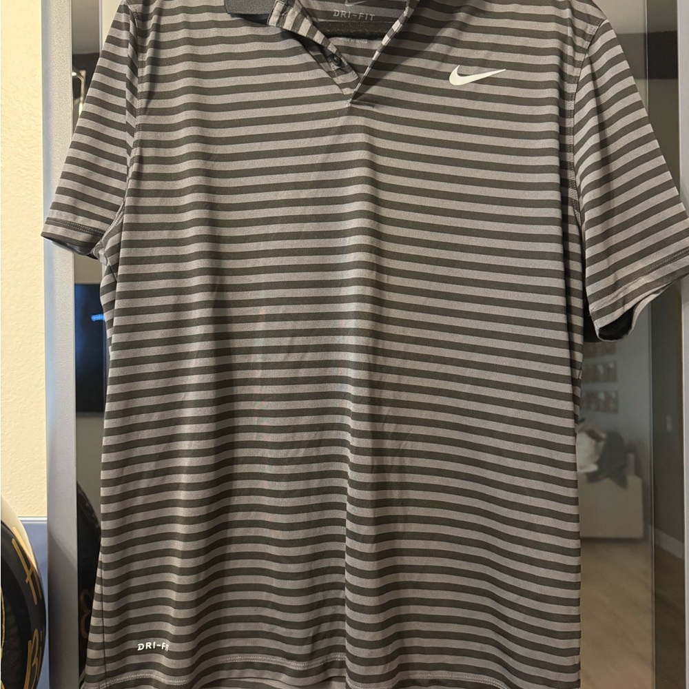 Nike Men's Black and Gray Striped Polo Shirt